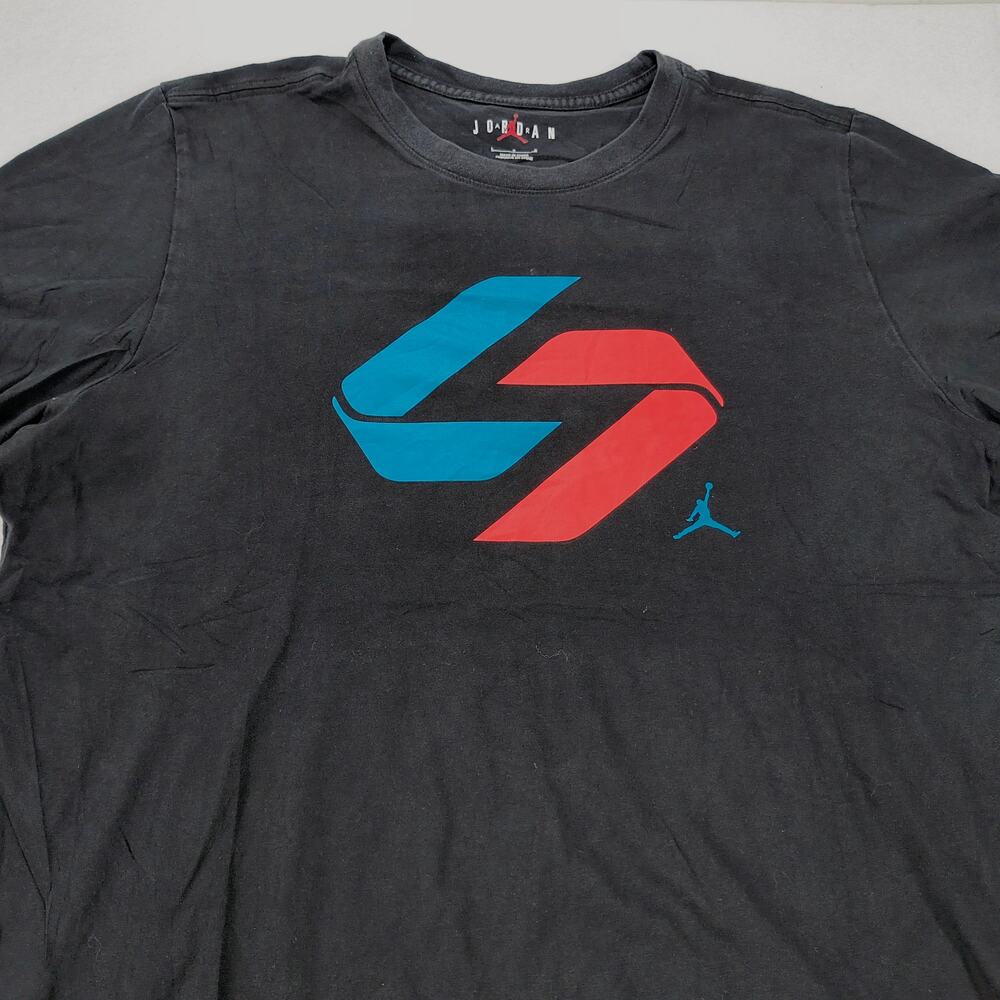 Nike Air Jordan Graphic Crew Neck Short Sleeve Shirt Mens Size L Black Red Blue